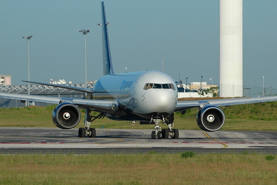 OY-SRO · Boeing 767-25E(BDSF) · (LIS / LPPT)