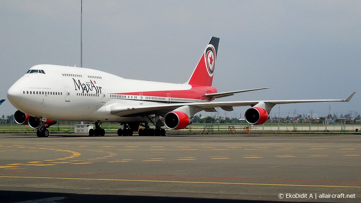 5N-HMM · Boeing 747-4B5 · (CGK / WIII)
