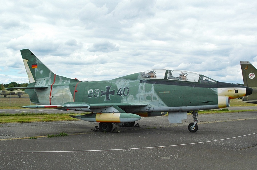 99+40 (D621) Fiat G-91T/3