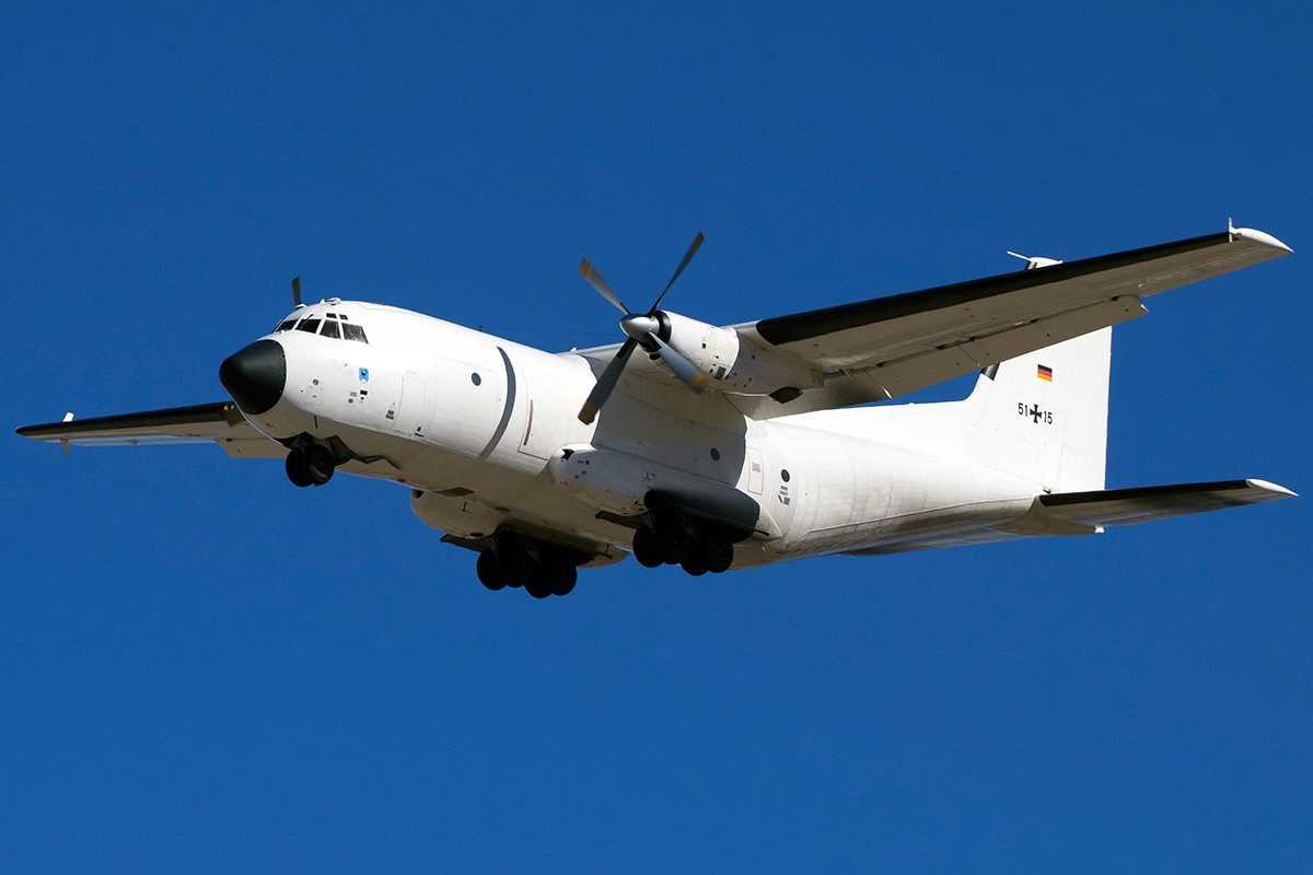 51+15 (D152) Transall C-160D