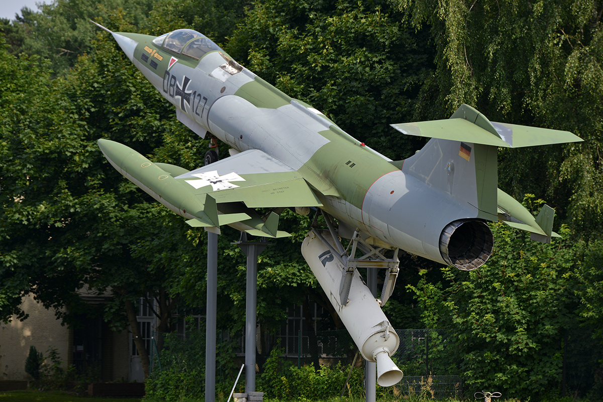 DB+127 (683-2002) Lockheed F-104G Starfighter
