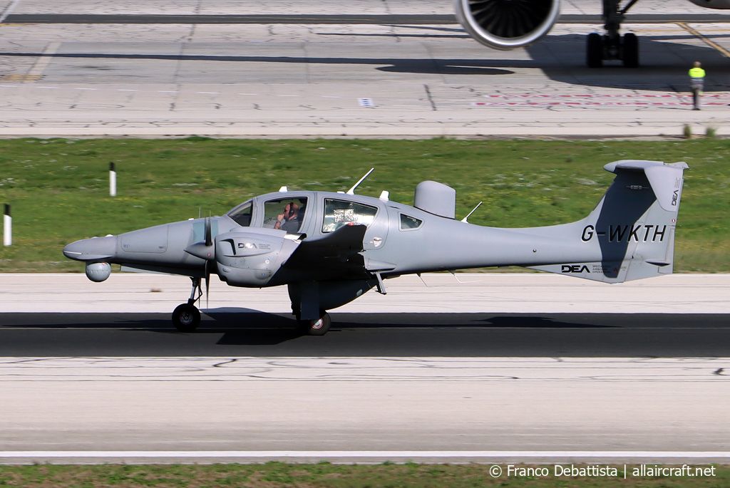 G-WKTH (62.029) 2016 Diamond DA-62 MPP