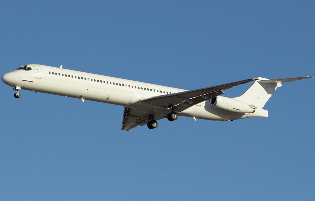 P4-MDI · McDonnell Douglas MD-83 · (LPA / GCLP)