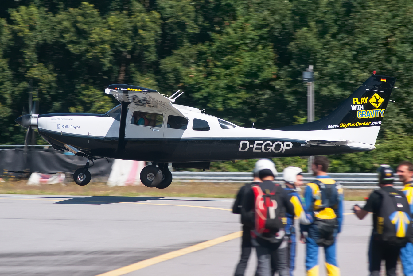D-EGOP · Cessna T206H Soloy Mk II Turbine 206 · (BGZ / LPBR)