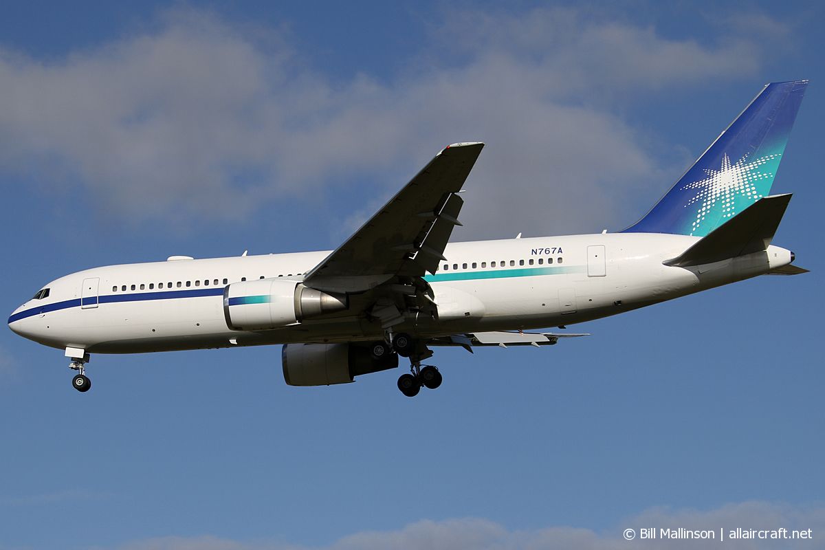N767A (33685) 2003 Boeing 767-2AX(ER)