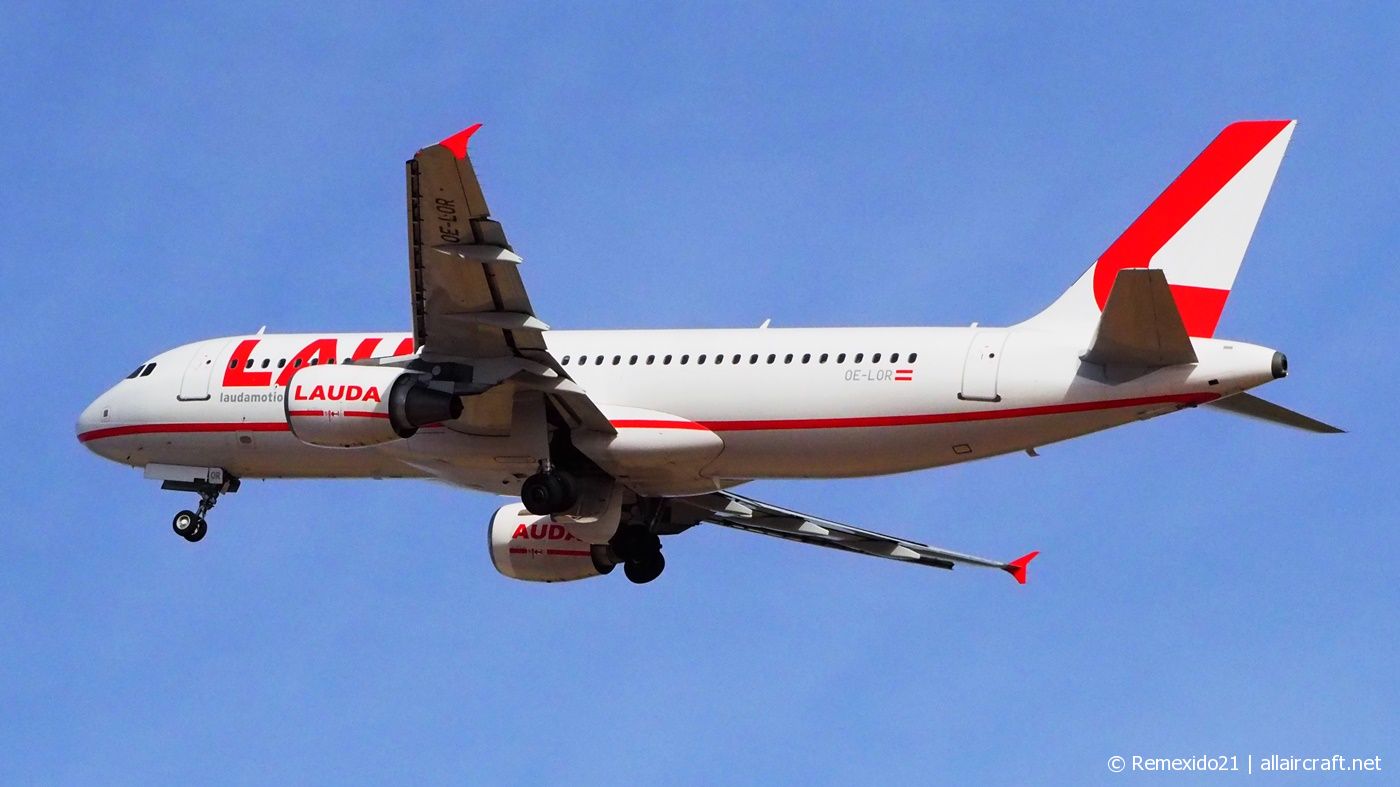 OE-LOR (3206) 2007 Airbus A320-214