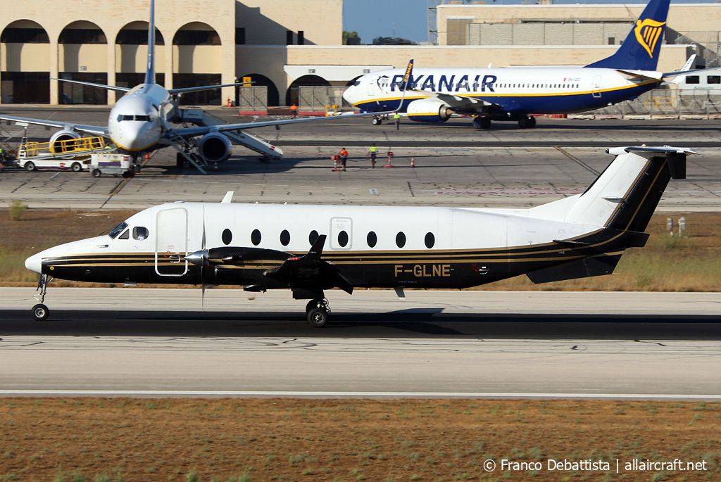 F-GLNE · Beechcraft 1900D · (MLA / LMML)