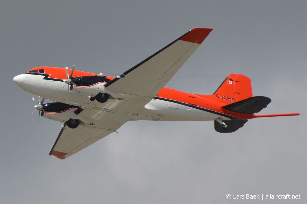 C-GJKB (13383) 1943 Douglas BT-67 Turbo-67