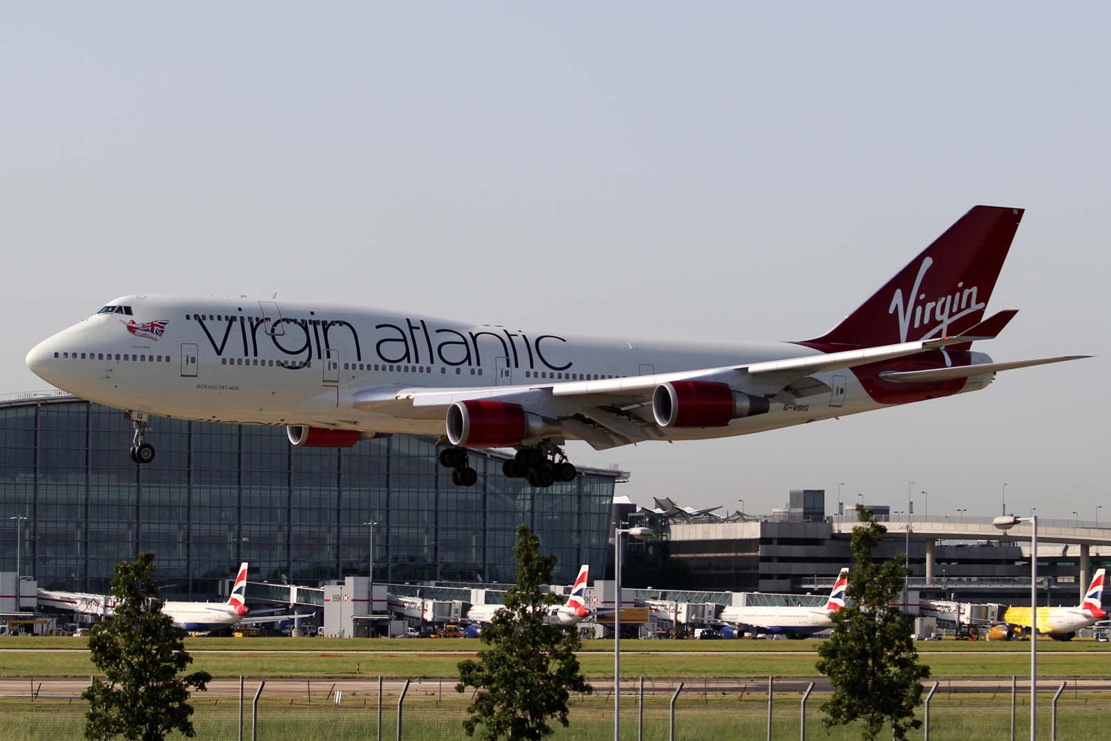 G-VBIG (26255) 1996 Boeing 747-4Q8