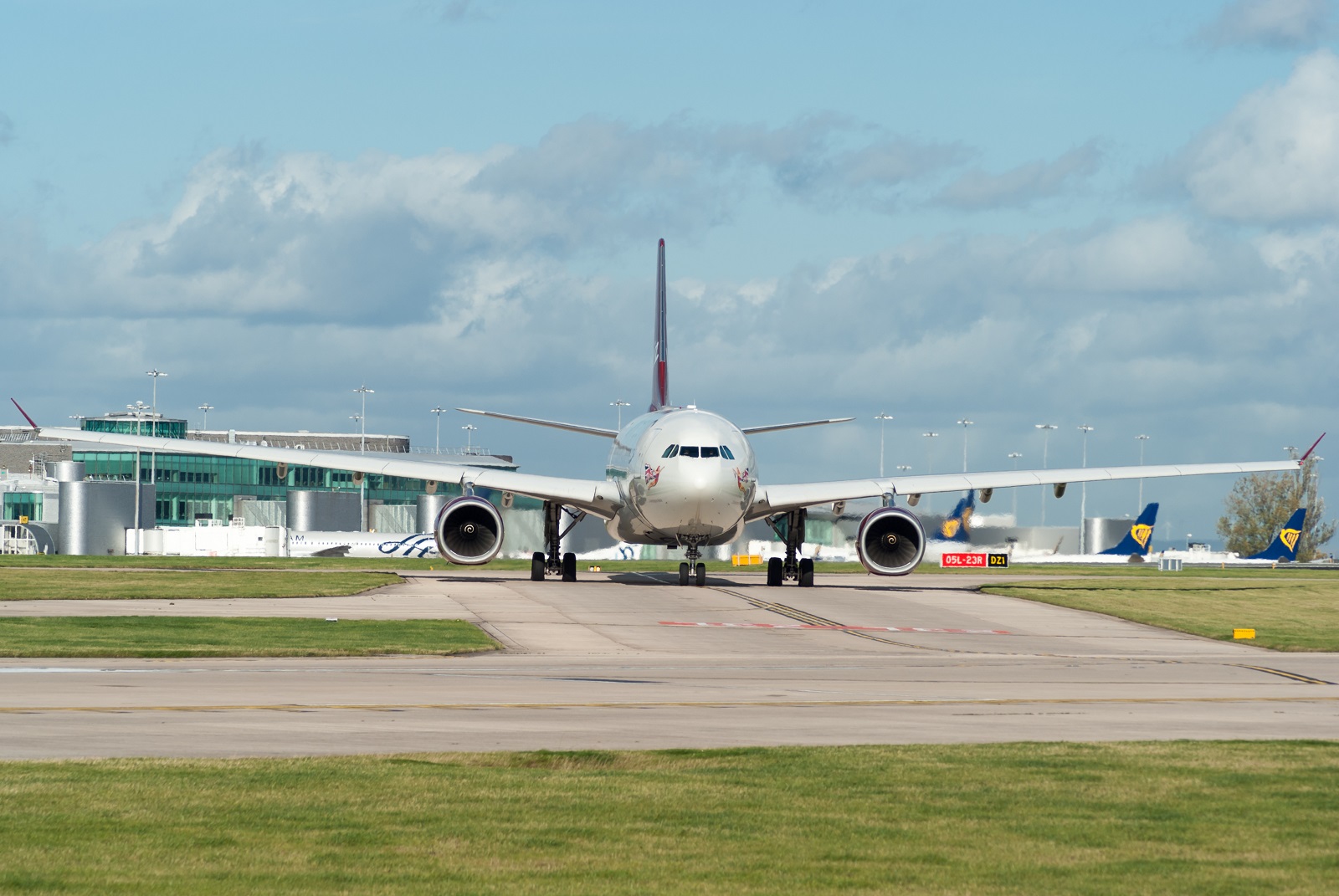 G-VINE · Airbus A330-343 · (MAN / EGCC)