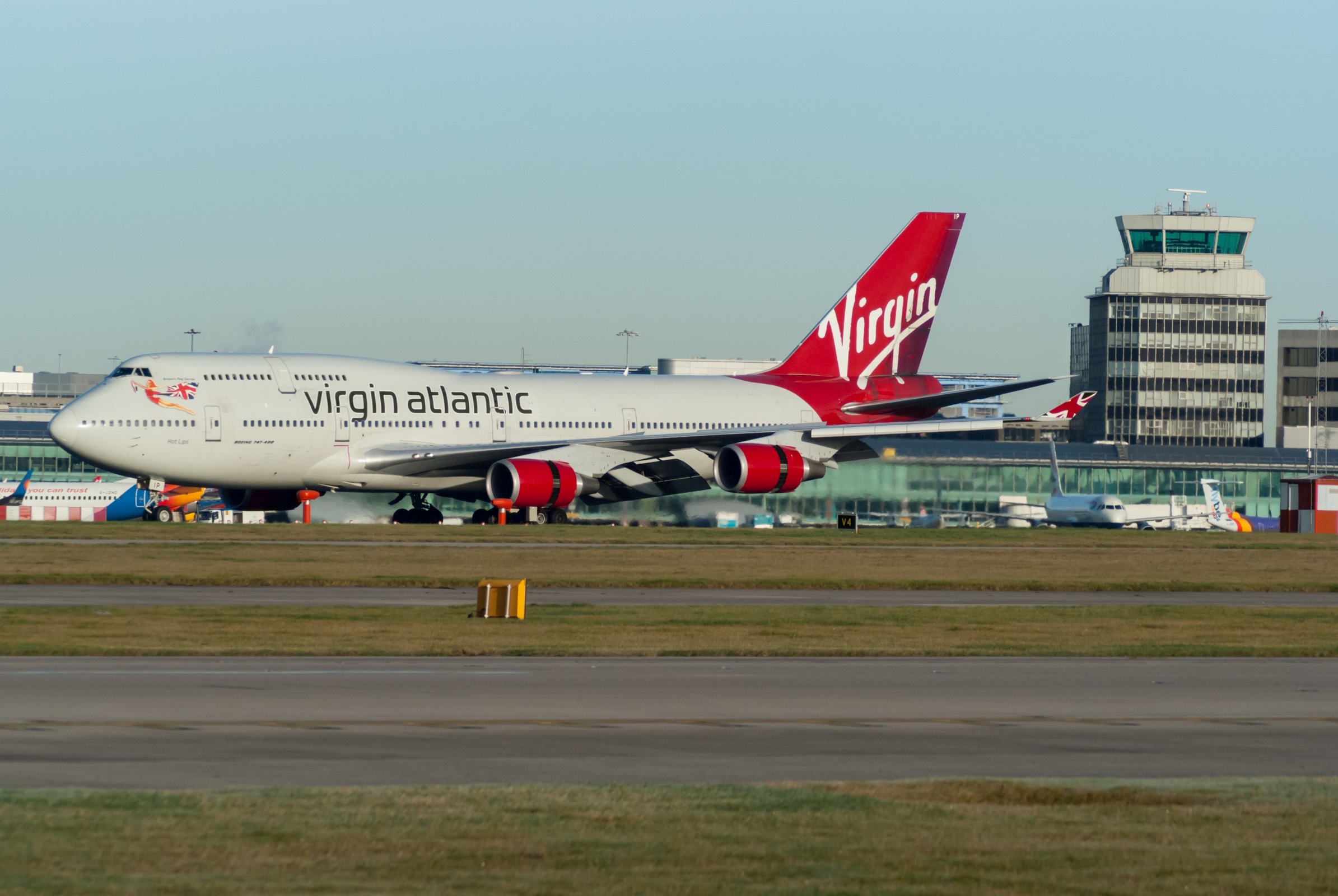 G-VLIP · Boeing 747-443 · (MAN / EGCC)