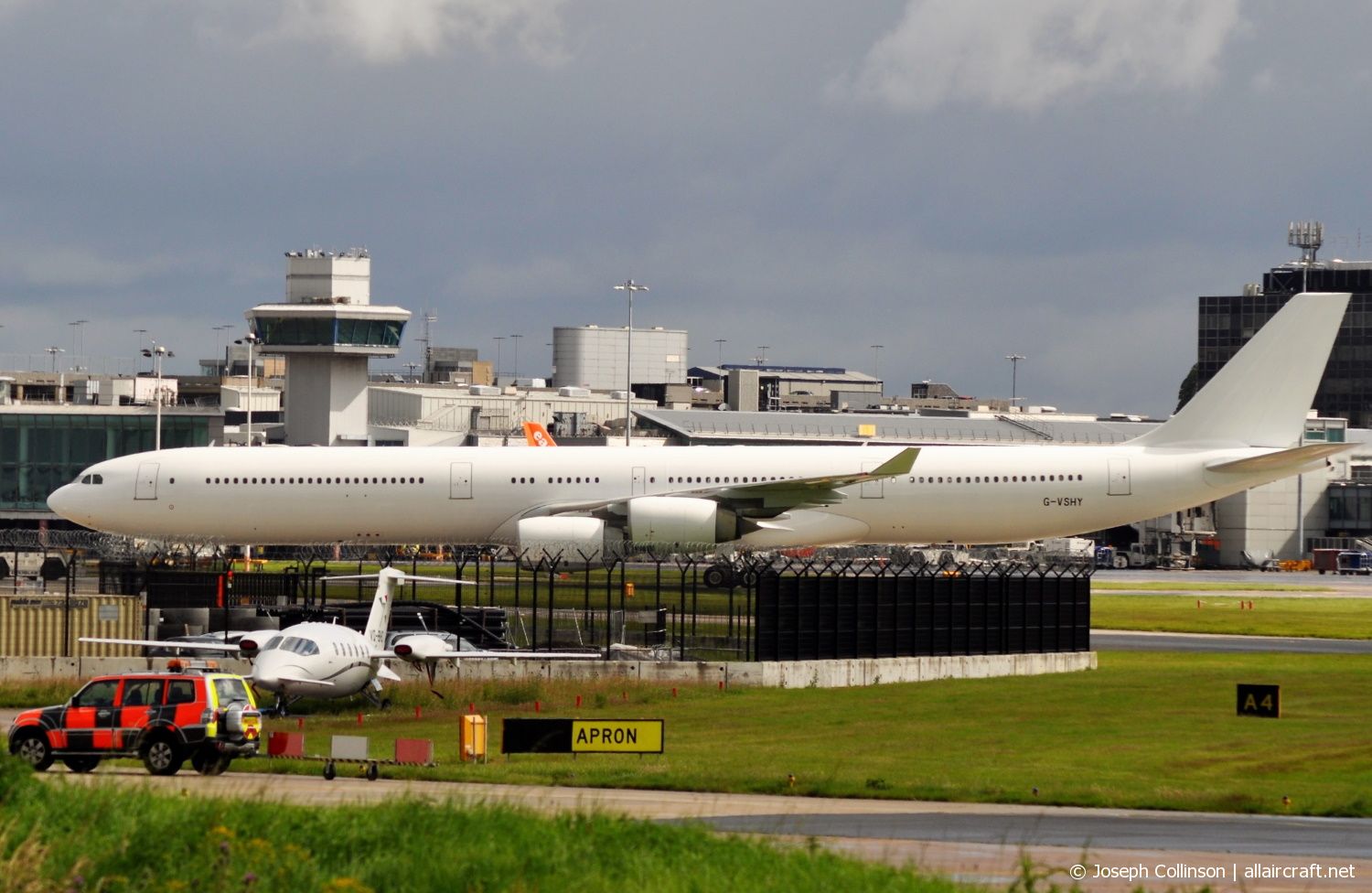 G-VSHY · Airbus A340-642 · (MAN / EGCC)