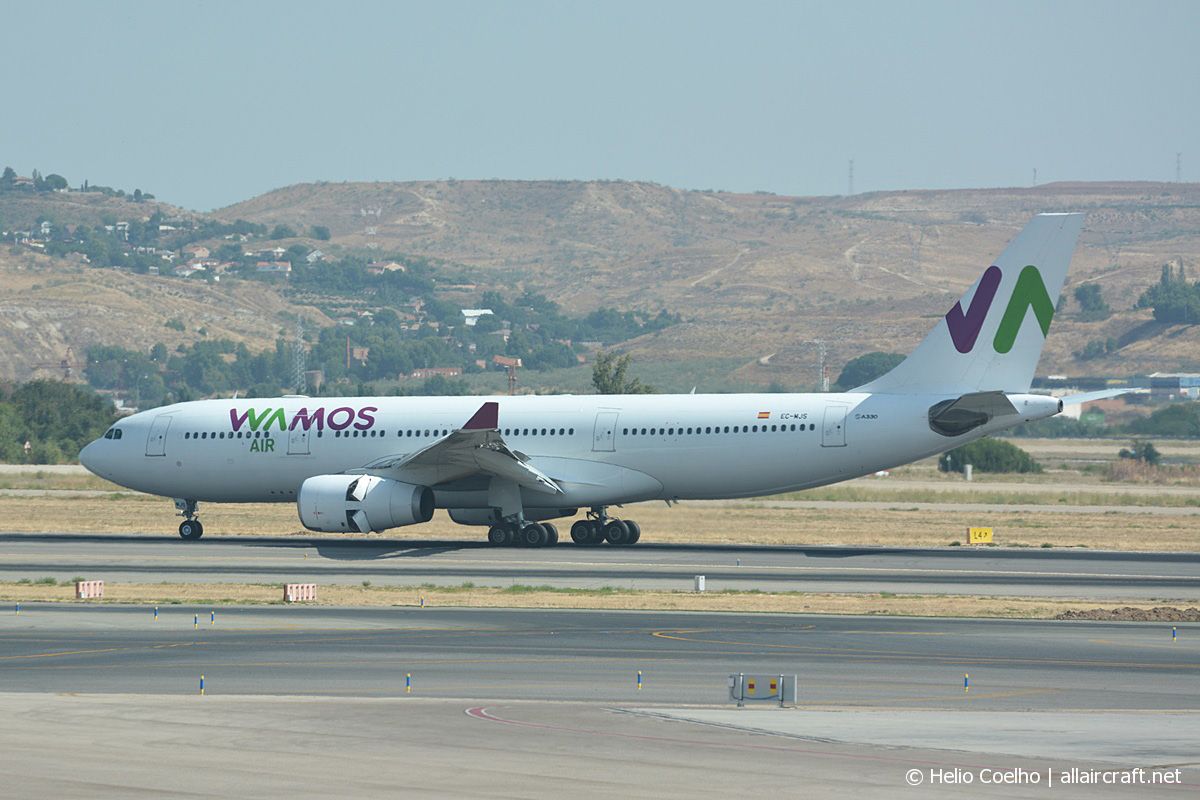 EC-MJS (cn 0265) Airbus A330-243