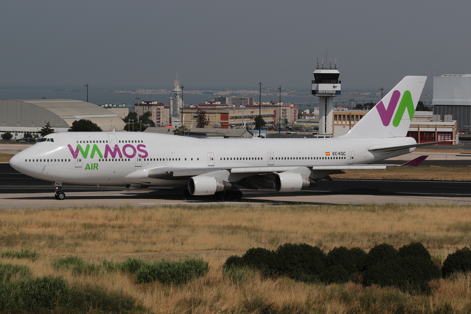 EC-KQC (26549) 1994 Boeing 747-412