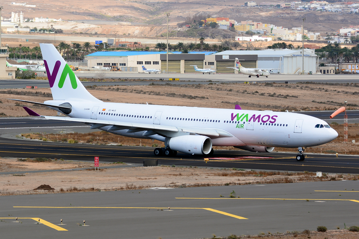 EC-MJS · Airbus A330-243 · (LPA / GCLP)