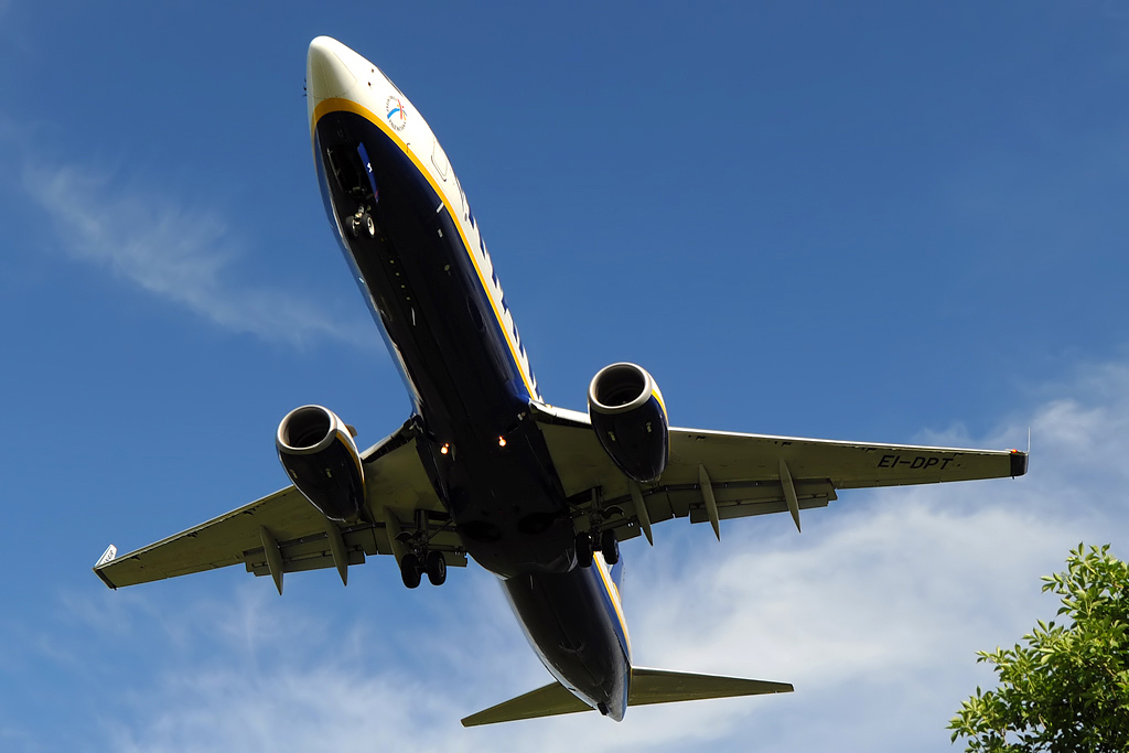 EI-DPT · Boeing 737-8AS(WL) · (BGY / LIME)