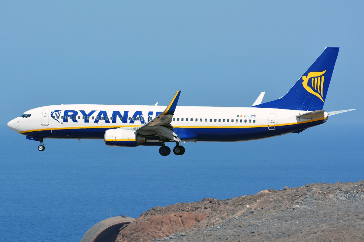 EI-DCK · Boeing 737-8AS(WL) · (LPA / GCLP)