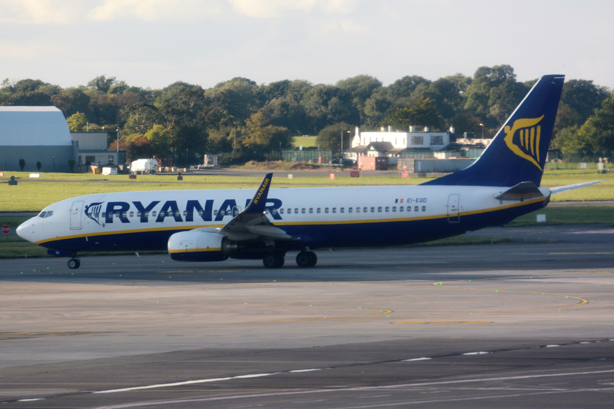 EI-EGD (34981) 2010 Boeing 737-8AS(WL)