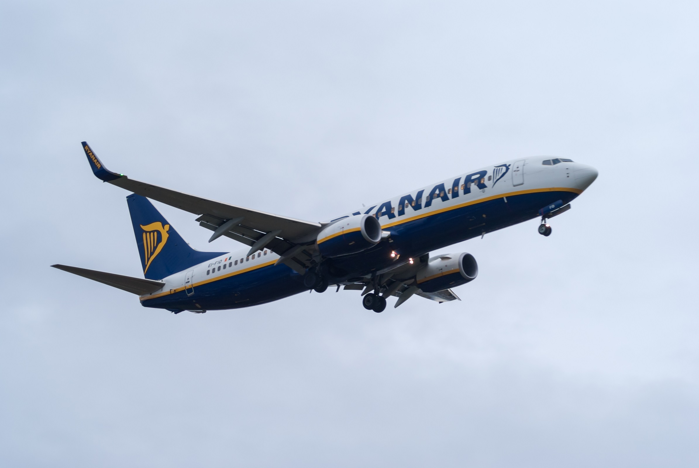 EI-FID · Boeing 737-8AS(WL) · (MAN / EGCC)