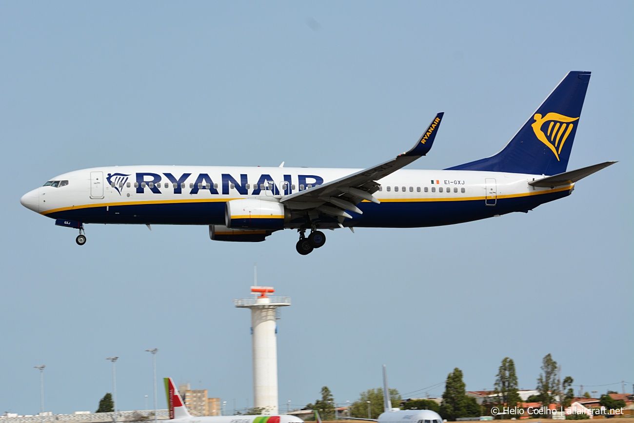 EI-GXJ (44859) 2018 Boeing 737-8AS(WL)