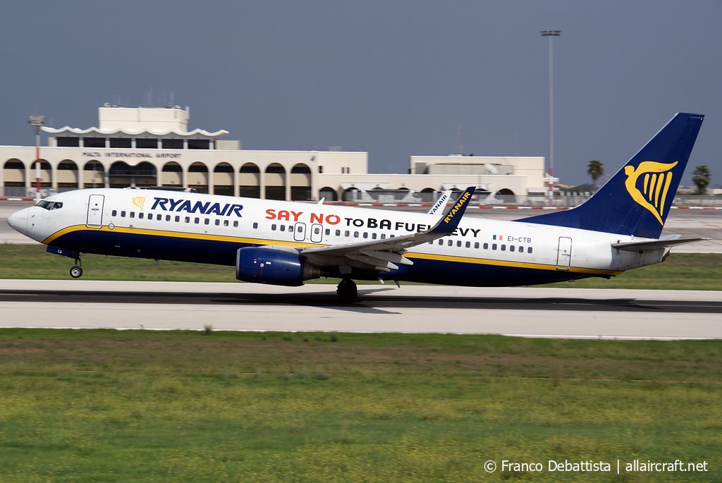 EI-CTB (29937) 2002 Boeing 737-8AS(WL)