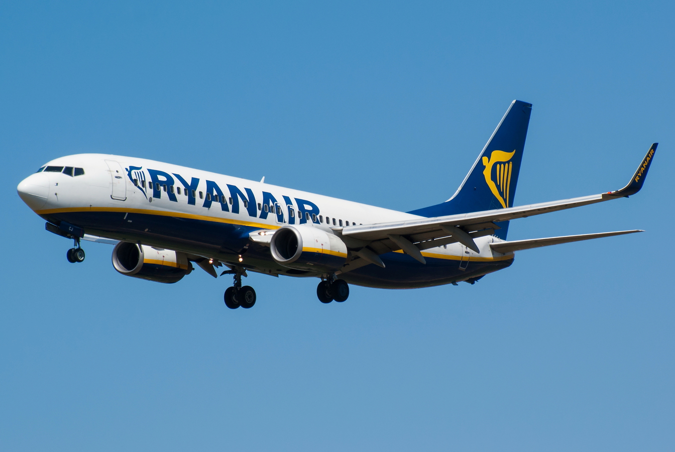EI-DCJ · Boeing 737-8AS(WL) · (OPO / LPPR)