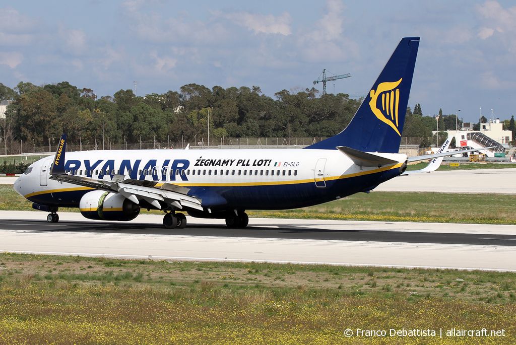 EI-DLG (33589) 2006 Boeing 737-8AS(WL)