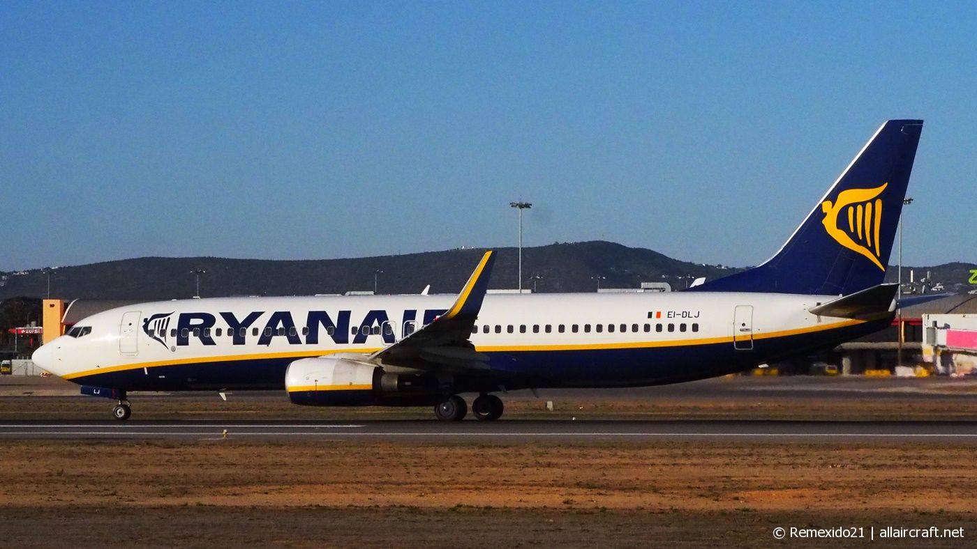 EI-DLJ (34177) 2006 Boeing 737-8AS(WL)