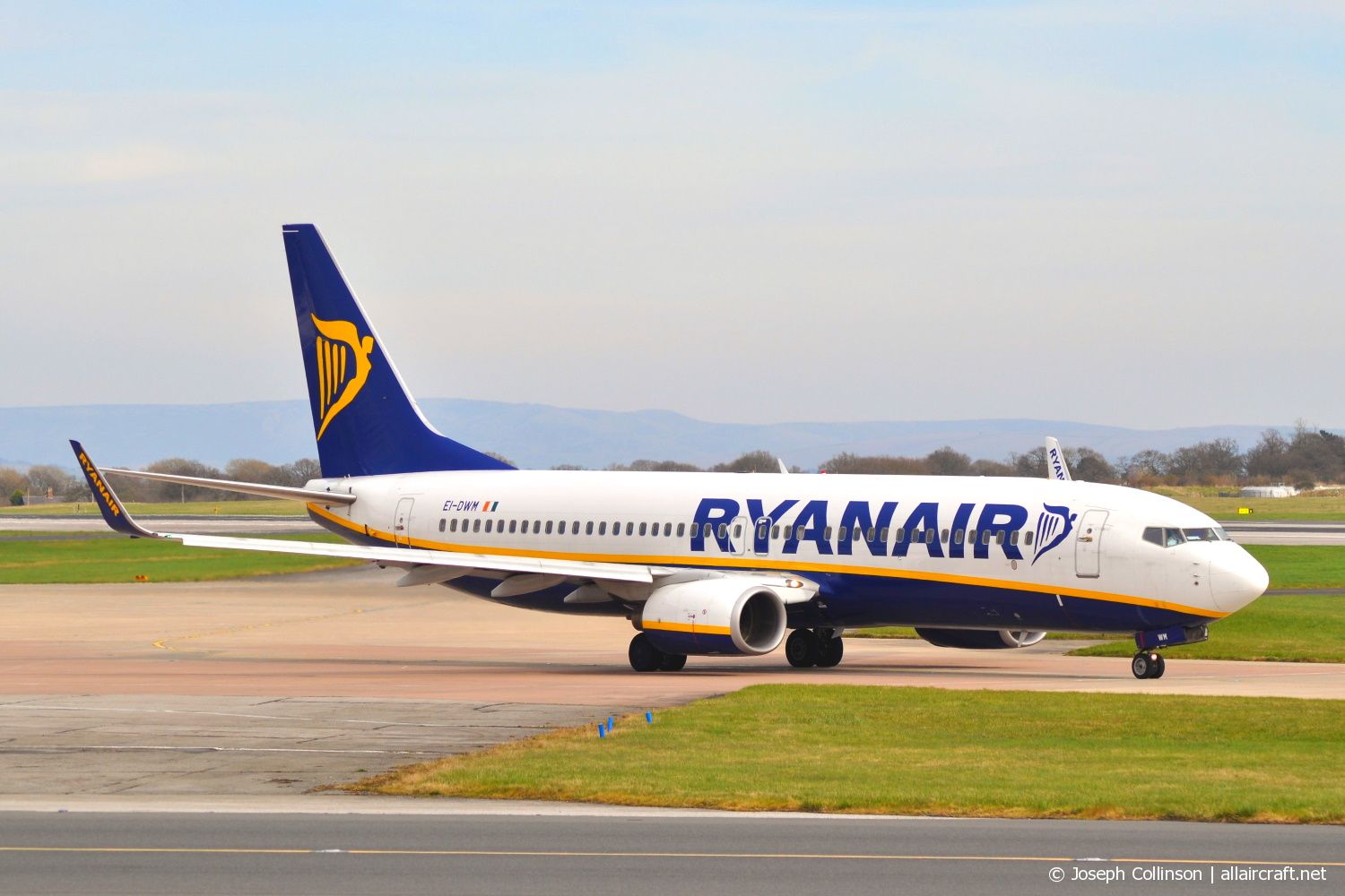 EI-DWM · Boeing 737-8AS(WL) · (MAN / EGCC)