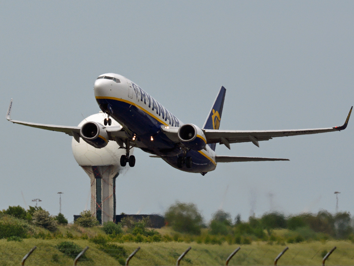 EI-DWP · Boeing 737-8AS(WL) · (CPH / EKCH)