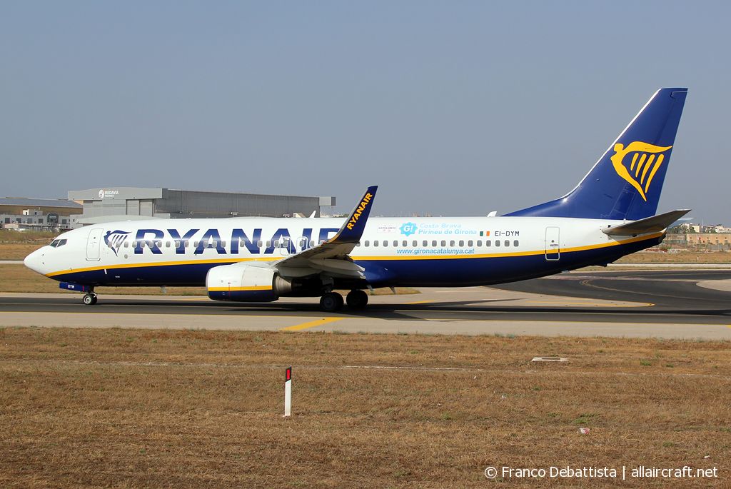EI-DYM · Boeing 737-8AS(WL) · (MLA / LMML)