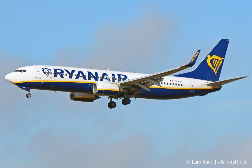 EI-ENV (35039) 2011 Boeing 737-8AS(WL)