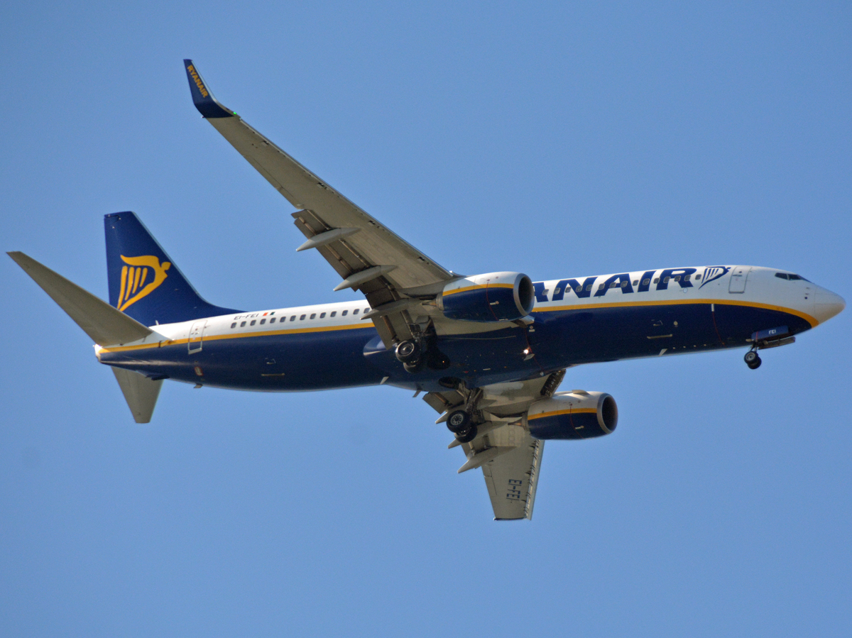 EI-FEI · Boeing 737-8AS(WL) · (CPH / EKCH)