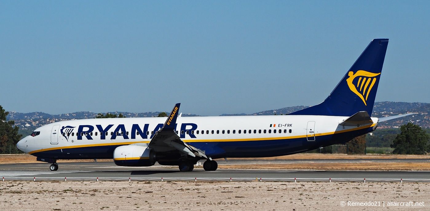 EI-FRK · Boeing 737-8AS(WL) · (FAO / LPFR)