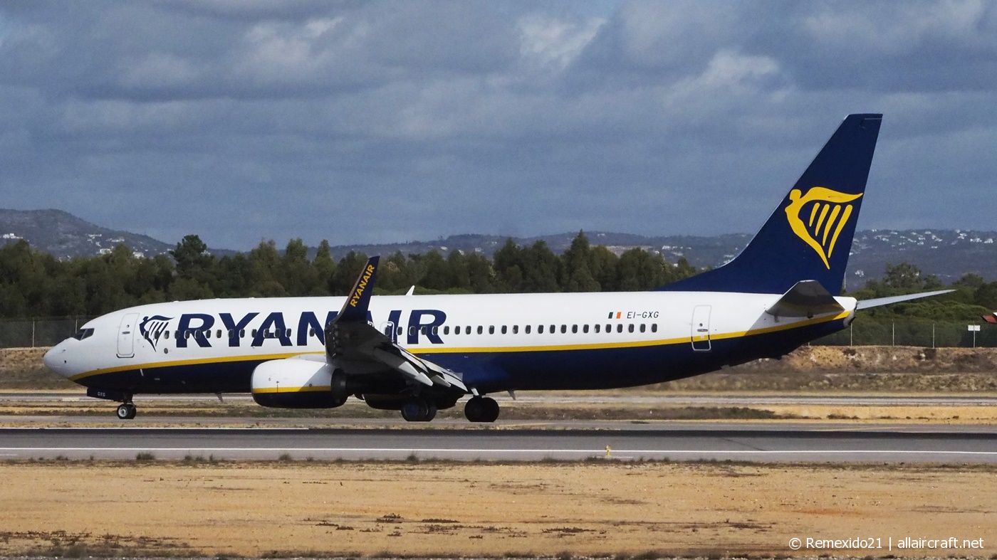 EI-GXG · Boeing 737-8AS(WL) · (FAO / LPFR)