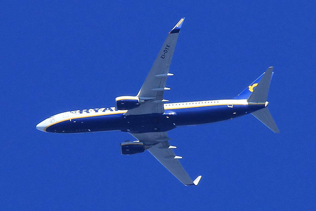 EI-DYX · Boeing 737-8AS(WL) · (HAU / ENHD)