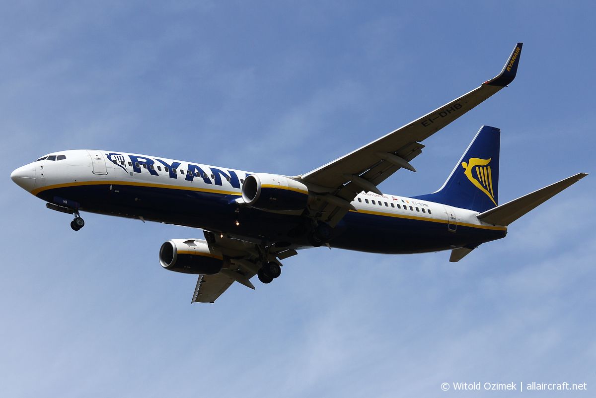 EI-DHB · Boeing 737-8AS(WL) · (FCO / LIRF)