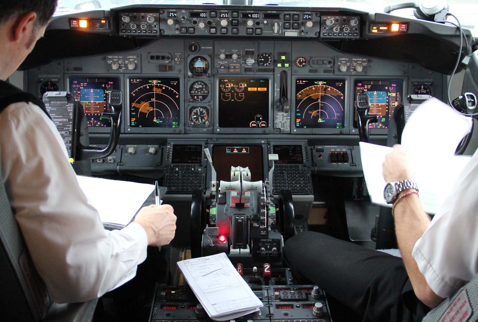 EI-DLY · Boeing 737-8AS(WL) · (KRK / EPKK)