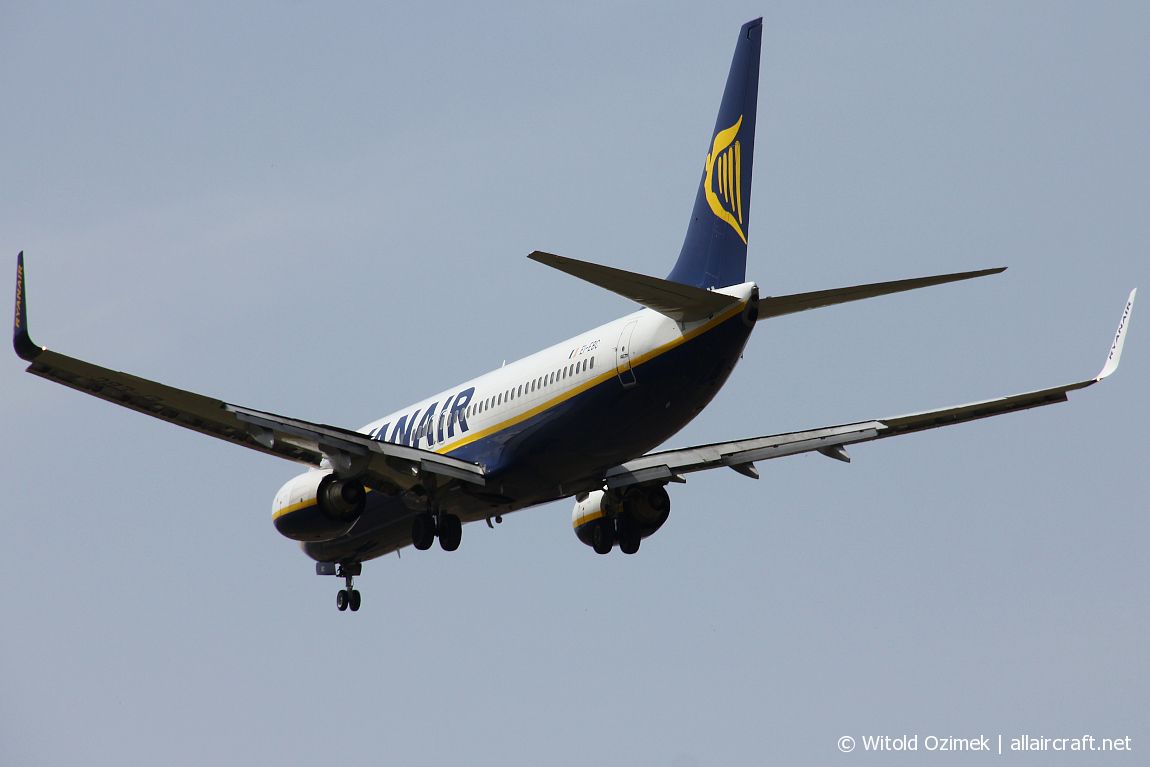 EI-EBC · Boeing 737-8AS(WL) · (FCO / LIRF)