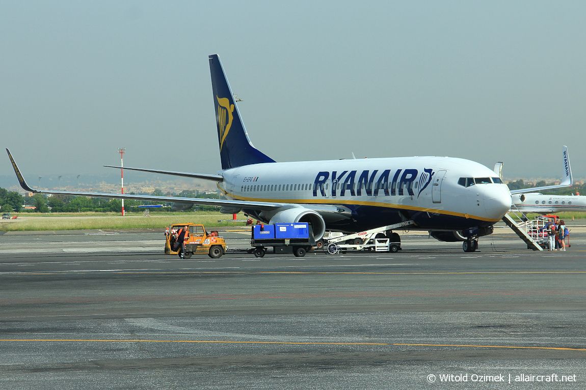 EI-EPG · Boeing 737-8AS(WL) · (CIA / LIRA)