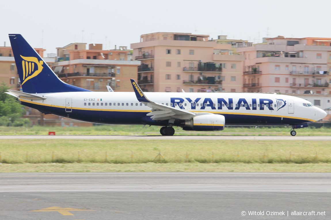 EI-EBZ · Boeing 737-8AS(WL) · (CIA / LIRA)