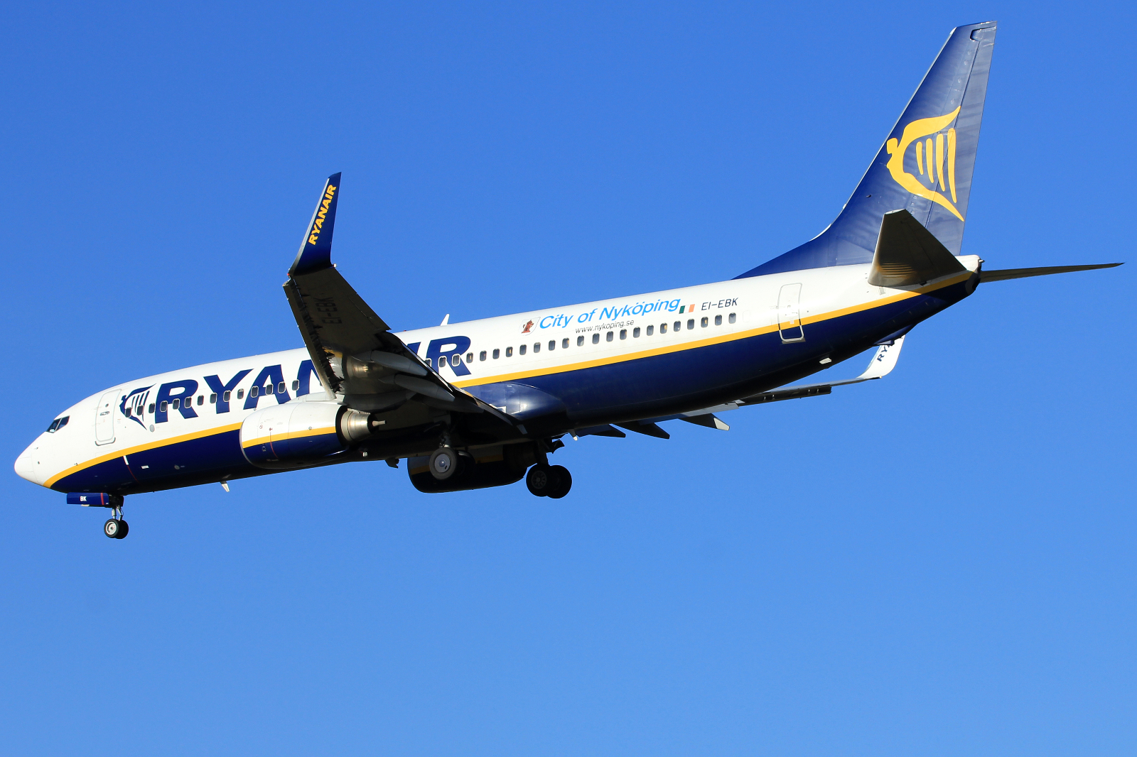 EI-EBK · Boeing 737-8AS(WL) · (KRK / EPKK)