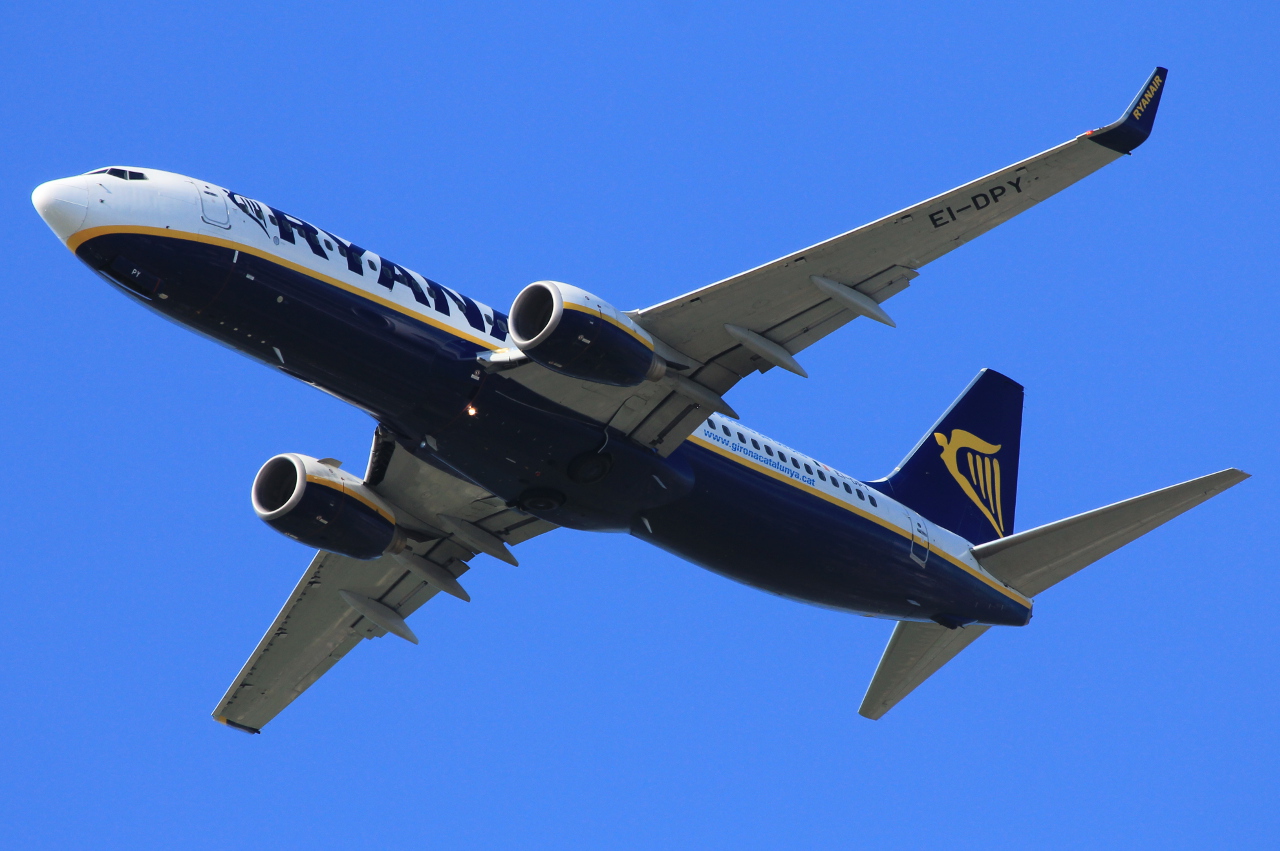 EI-DPY (33615) 2007 Boeing 737-8AS(WL)