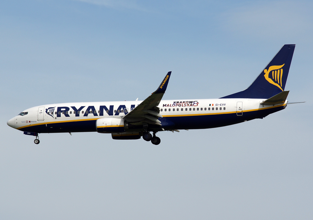 EI-EVY · Boeing 737-8AS(WL) · (FMM / EDJA)