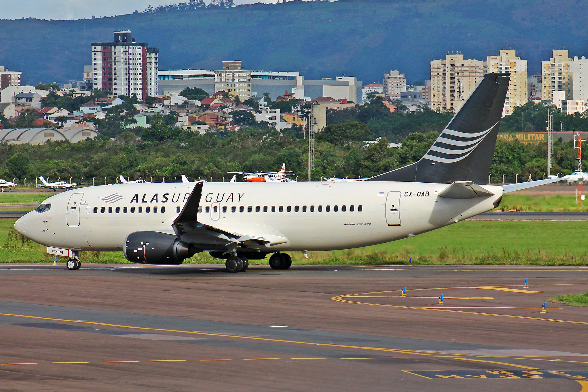 CX-OAB · Boeing 737-33R · (POA / SBPA)