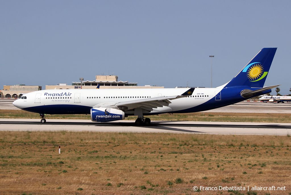 9XR-WN (1741) 2016 Airbus A330-243