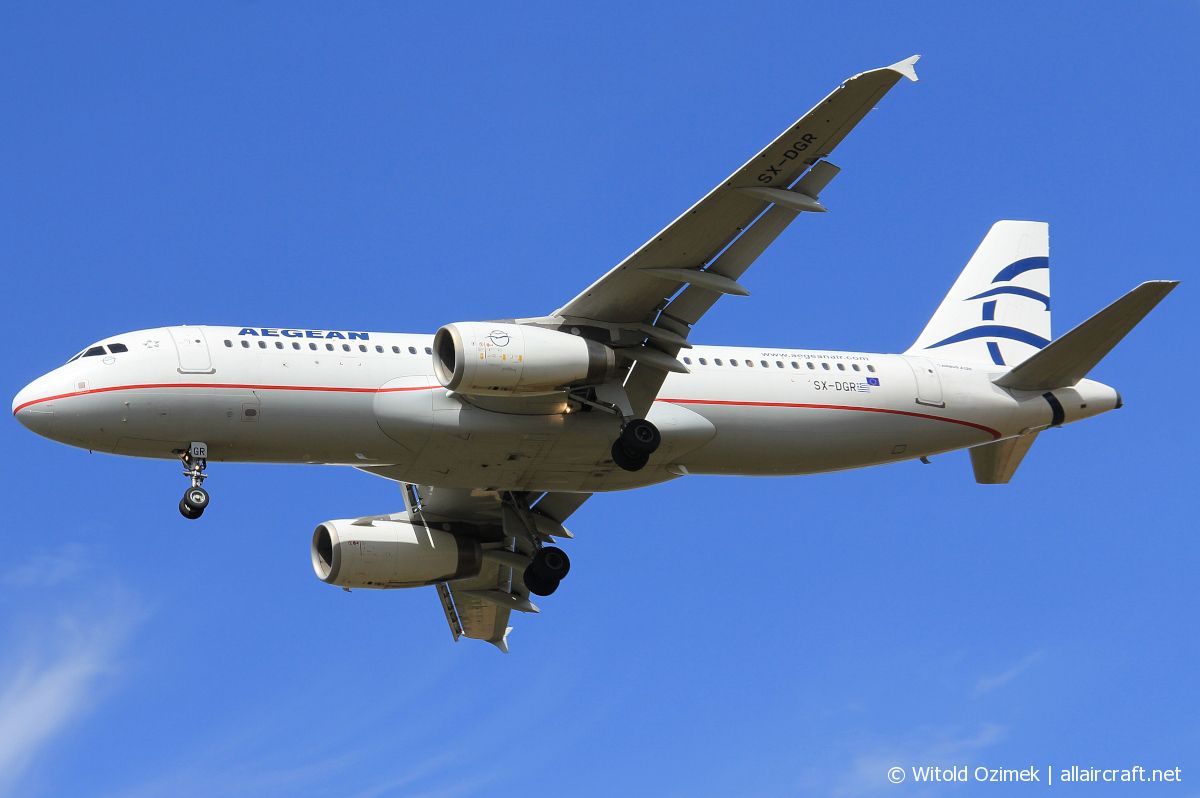SX-DGR · Airbus A320-232 · (FCO / LIRF)