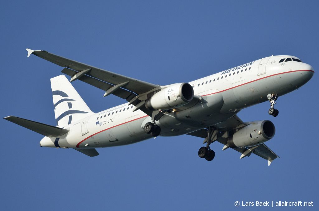 SX-DGE · Airbus A320-232 · (CPH / EKCH)