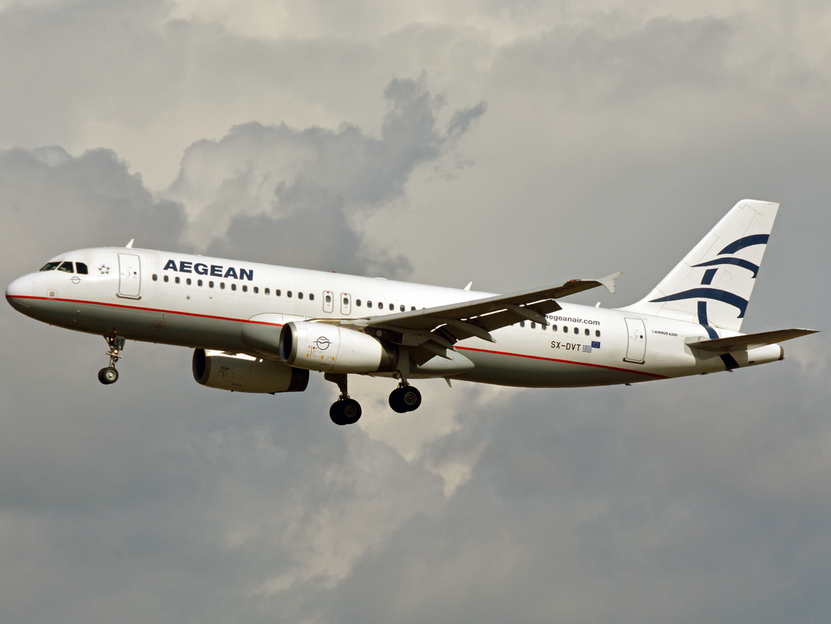 SX-DVT · Airbus A320-232 · (CPH / EKCH)
