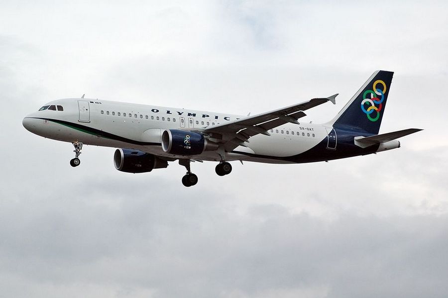 SX-OAT (4190) 2010 Airbus A320-214